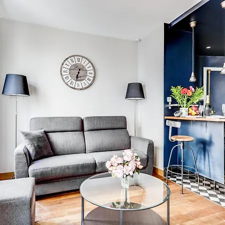 Ac & 10min From Marais L Center Of *