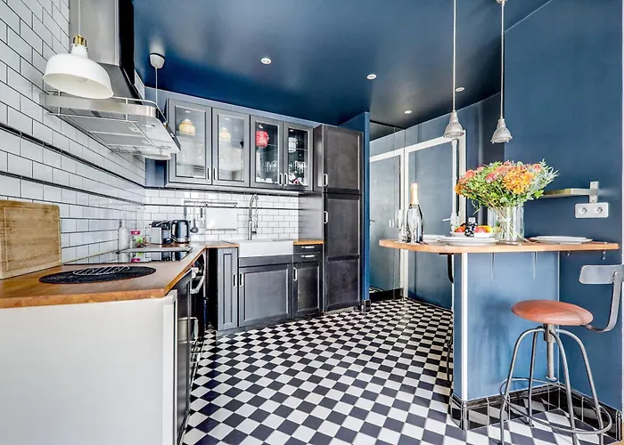 Ac & 10min From Marais L Center Of